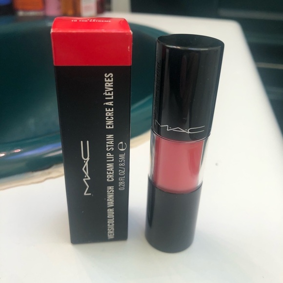 NIB MAC TO THE EXTREME CREAM LIP STAIN - Picture 4 of 7